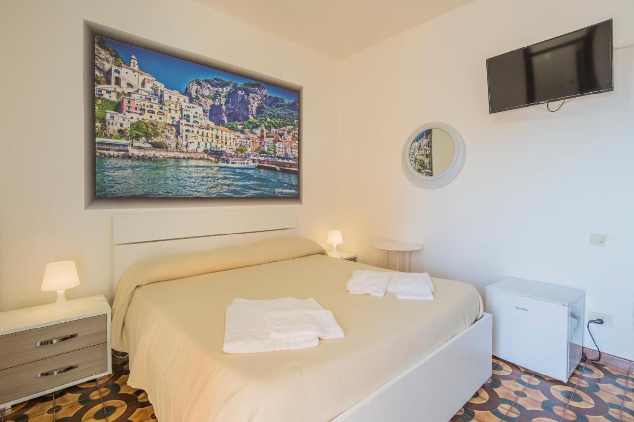 Hotel Rosy Battipaglia Esterno foto