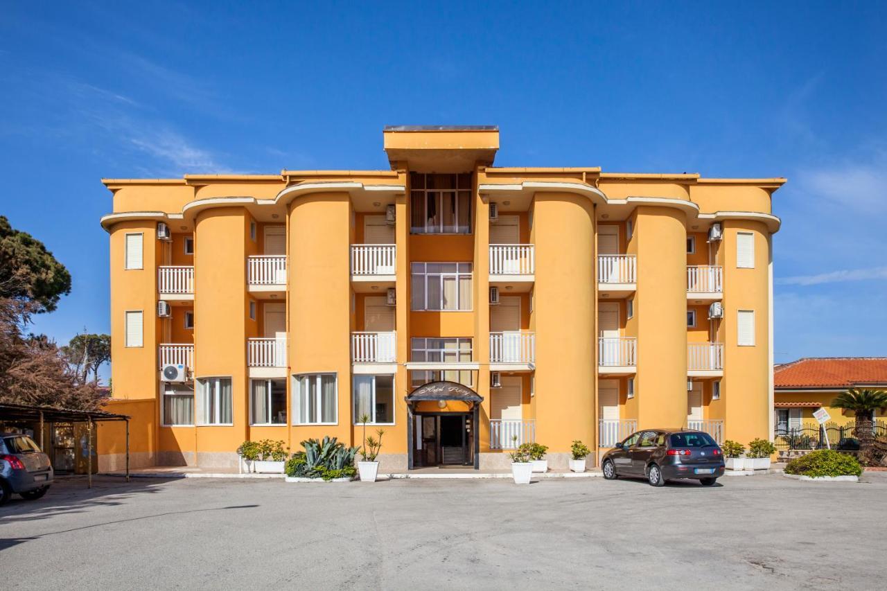 Hotel Rosy Battipaglia Esterno foto