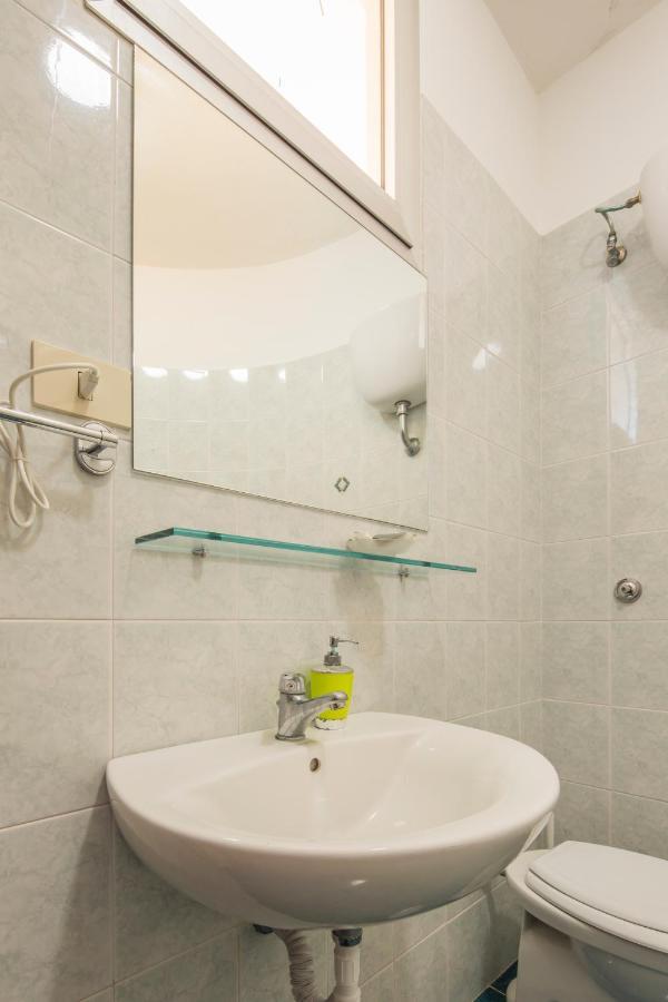 Hotel Rosy Battipaglia Esterno foto