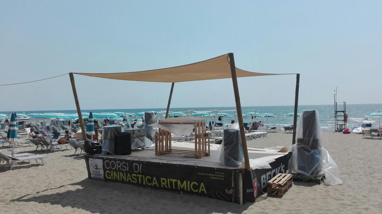 Hotel Rosy Battipaglia Esterno foto