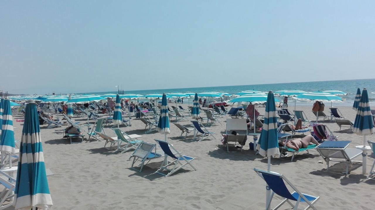 Hotel Rosy Battipaglia Esterno foto