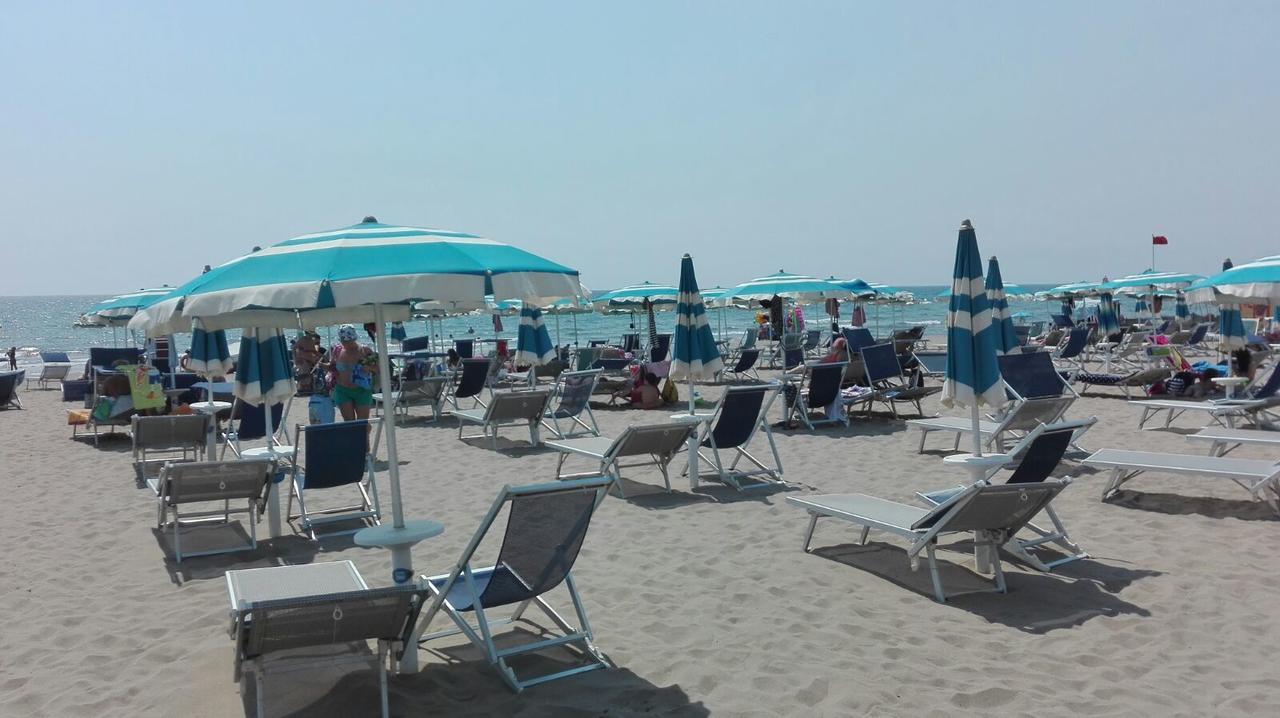 Hotel Rosy Battipaglia Esterno foto