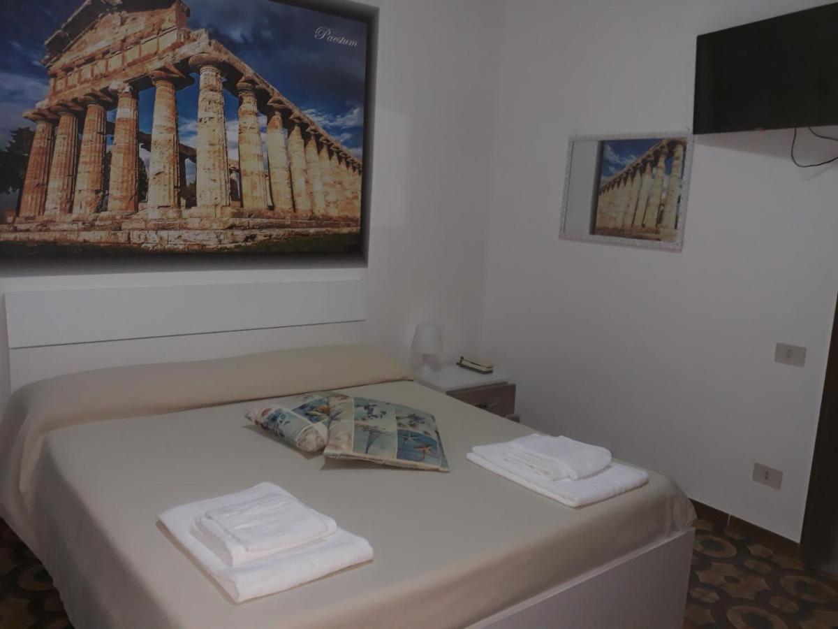 Hotel Rosy Battipaglia Esterno foto