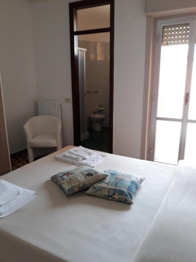 Hotel Rosy Battipaglia Esterno foto