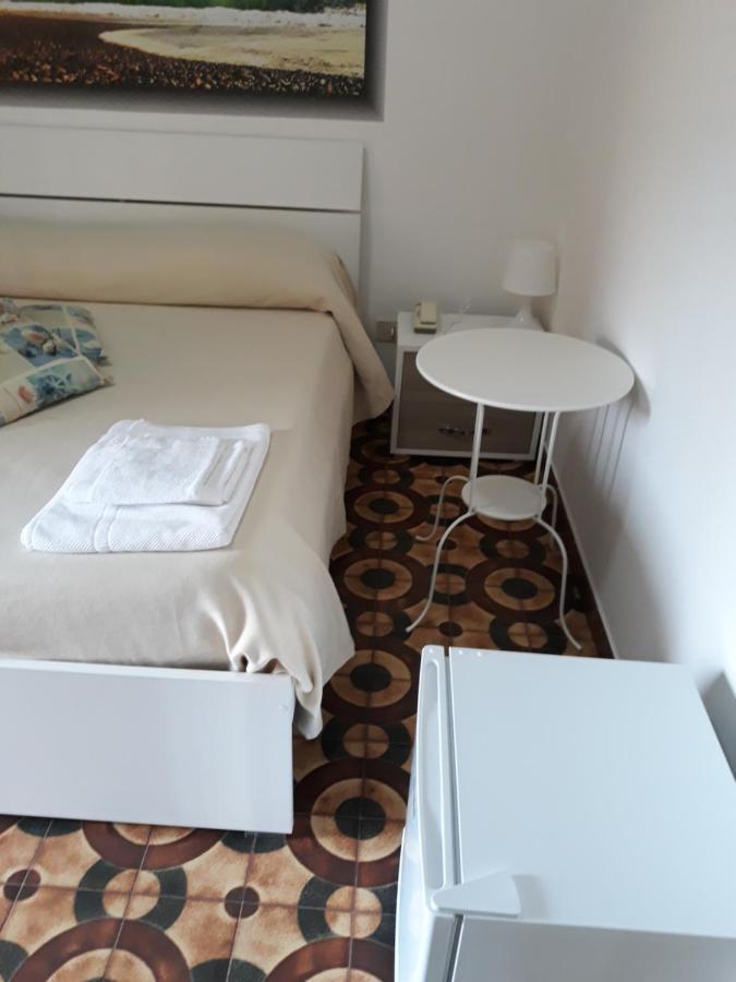 Hotel Rosy Battipaglia Esterno foto